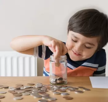 التربية المالية للأطفال