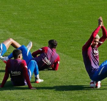 4098630-2022-01-03T115205Z_1766631172_UP1EI130WYS3Z_RTRMADP_3_SOCCER-SPAIN-FCB.jpg