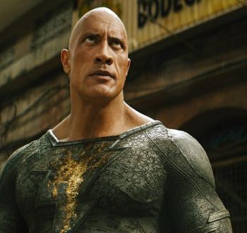 ذا روك بطل فيلم بلاك آدم.jpg