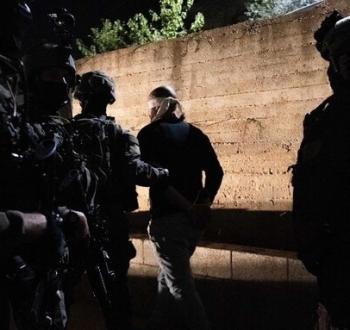 الاحتلال يعتقل فلسطينيا من الضفة - أرشيف