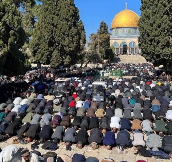 صلاة الجمعة في الأقصى