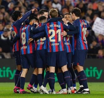 أهداف مباراة برشلونة وإشبيلية في الدوري الإسباني