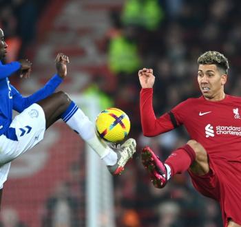 ملخص مباراة ليفربول ضد إيفرتون في الدوري الإنجليزي