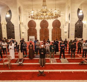 صلاة الغائب في غزة.jpg