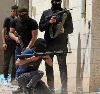 مقاومون