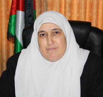 النائب منى منصور