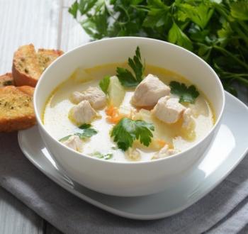 شوربة كريمة الدجاج