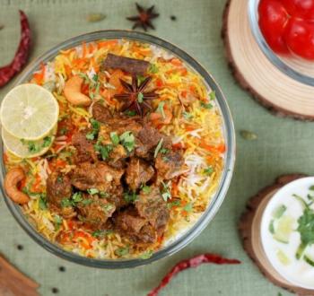 أرز باللحم والكاري