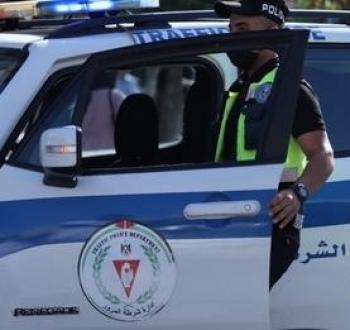 شرطة المرور الفلسطينية.jpg