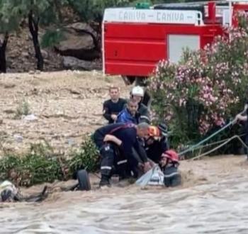 فيضانات