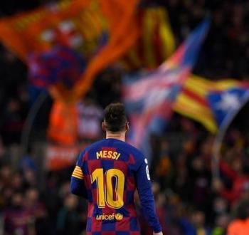 برشلونة يكشف موعد تكريم ميسي
