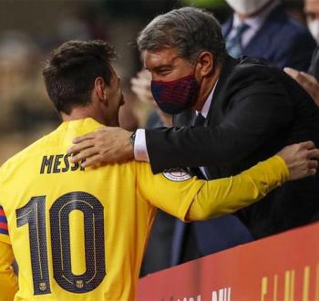 بيان لبرشلونة يرد على انضمام ميسي إلى انتر ميامي