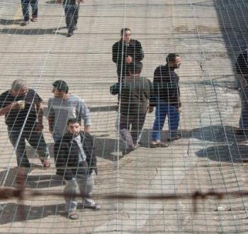 الأسرى الفلسطينيين في سجون الاحتلال