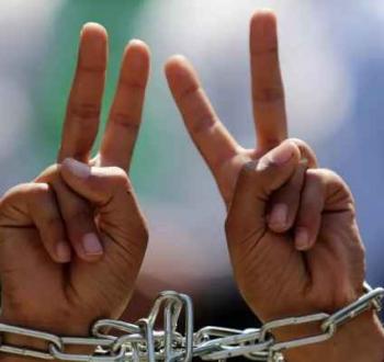الأسرى الفلسطينيين في سجون الاحتلال