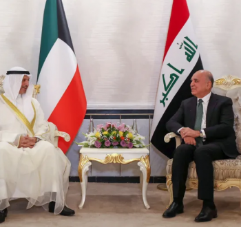 وزير الخارجية العراقي ونظيره الكويتي