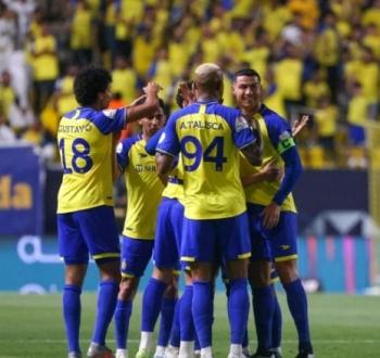 الفيفا يمنع نادي النصر من تسجيل لاعبين جدد