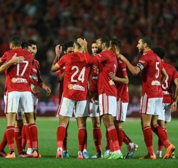 الأهلي المصري يكتسح جوائز الأفضل في الشرق الأوسط