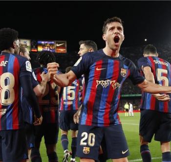 برشلونة ينجح في تسجيل أبرز صفقاته الصيفية