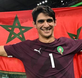 الهلال يحسم صفقة الحارس المغربي ياسين بونو