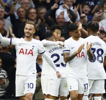 ملخص مباراة ليفربول وتوتنهام بالدوري الإنجليزي