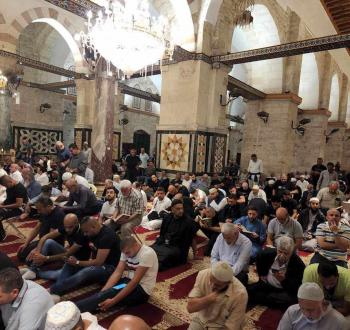 صلاة الفجر في الأقصى