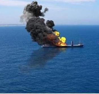 هجوم على سفينة إسرائيلية.jpg
