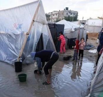 معاناة النازحين في غزة