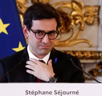 وزير خارجية فرنسا ستيفان سيجورنيه.webp