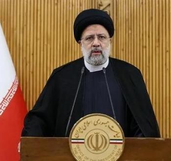 الرئيس الإيراني.jpeg