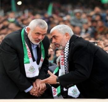 هنية والسنوار.jpg