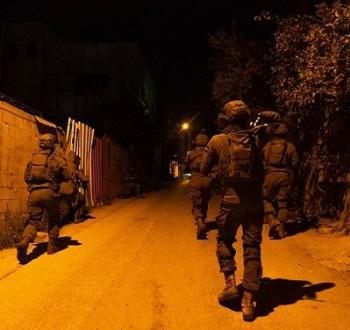 اقتحام الضفة.jpg