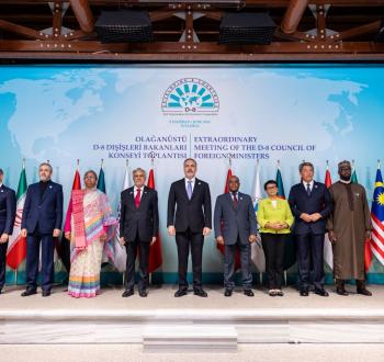 الدول الثمانية.jpg-01b1baa4-d86e-4de5-9491-e2b7ba4cd0b9 (1).jpg