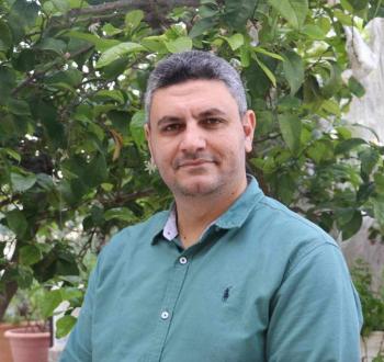 الصحفي محمد أنور منى