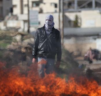 مقاوم فلسطيني.jpg