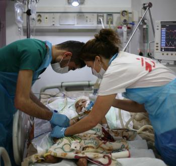 أطباء بلا حدود.jpg