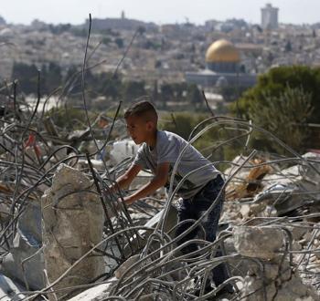 هدم منزل في القدس.jpg