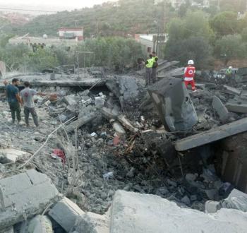 قصف على لبنان.jpg