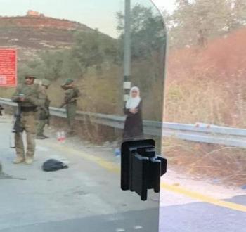 صورة أرشيفية لاعتقال فتاة فلسطينية.jpeg