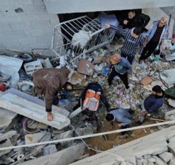 صورة لمجزرة إسرائيلية سابقة في مخيم جباليا.jpg