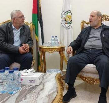 القيادي بحركة حماس خليل الحية يلتقي بقيادة لجان المقاومة في فلسطين بالقاهرة لبحث سبل وقف إطلاق النار بغزة وآخر مستجدات الصفقة