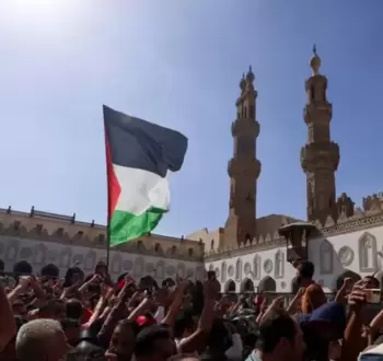 تظاهرة داخل الأزهر في مصر نصرة لفلسطين وغزة.webp
