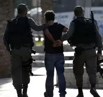اعتقال شاب فلسطيني.webp