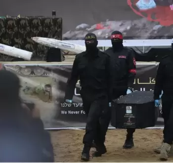 تسليم الأسرى