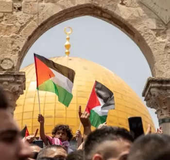 تظاهرة في المسجد الأقصى نصرة لغزة