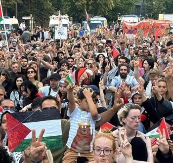 مظاهرات بواشنطن ونيويورك تنادي بالحرية للفلسطيني محمود خليل