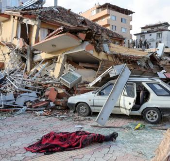صورة لمكان حدوث زلزال - أرشيفية.jpeg