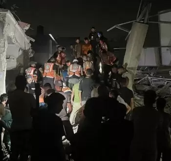 قصف ليلي على غزة