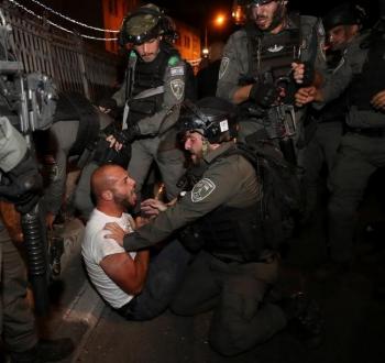 خلال اعتقال شاب فلسطيني من القدس.jpeg