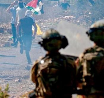 خلال مواجهات مع قوات الاحتلال بالضفة.jpg
