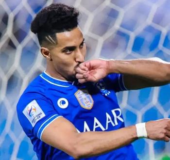 كم يبلغ راتب سالم الدوسري الجديد مع الهلال؟
